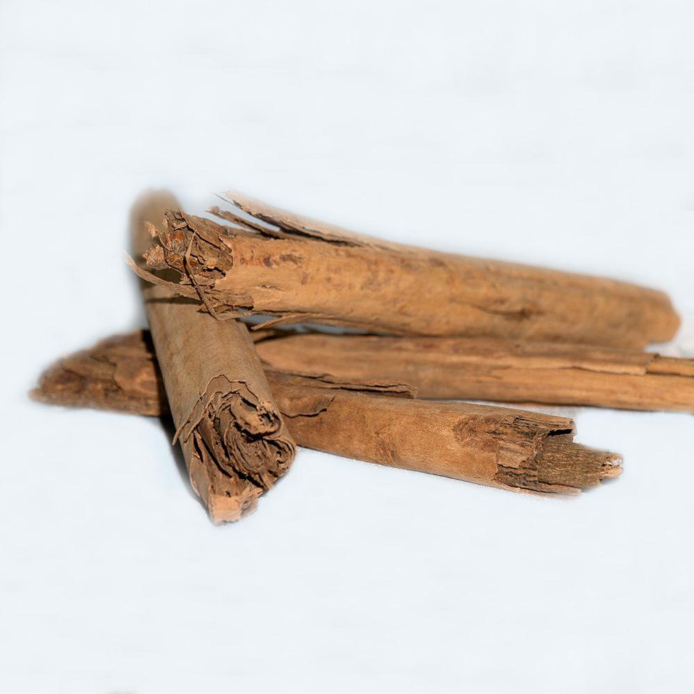 Canela en Astilla